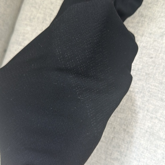 Lululemon tight - Picture 6 of 7